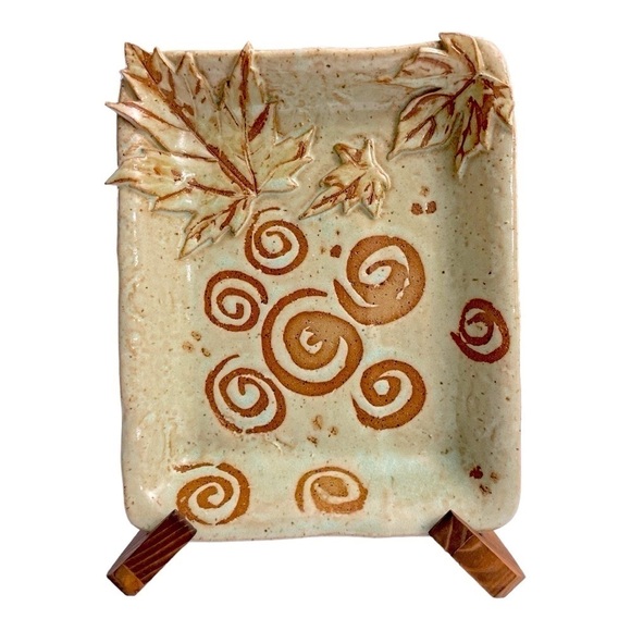 Handmade serving dish pottery for N. Hyde from Montreat Center. - Picture 3 of 14